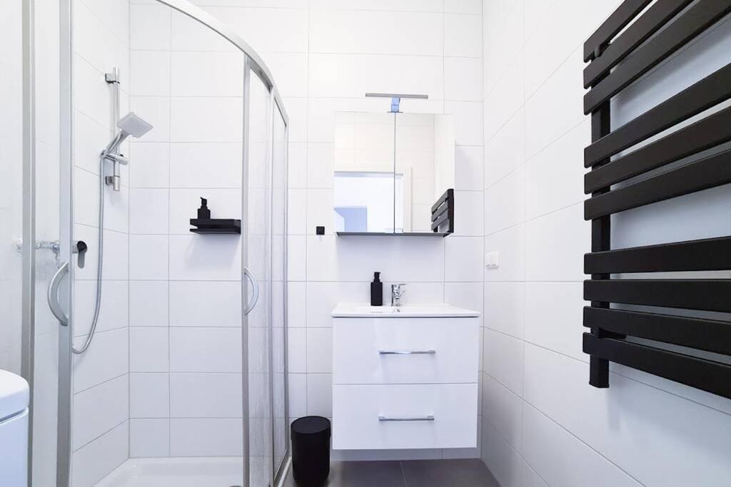 Lake View Suite Morbisch am See Bagian luar foto